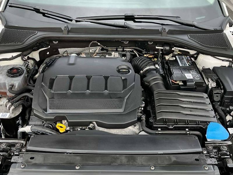 Škoda Octavia (2022) Combi Ambition 2.0 TDI - fotka 17 z 20
