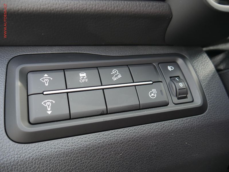 SsangYong Tivoli (2025) 1.5T-GDi, 1.maj,ČR, LED - fotka 15 z 19