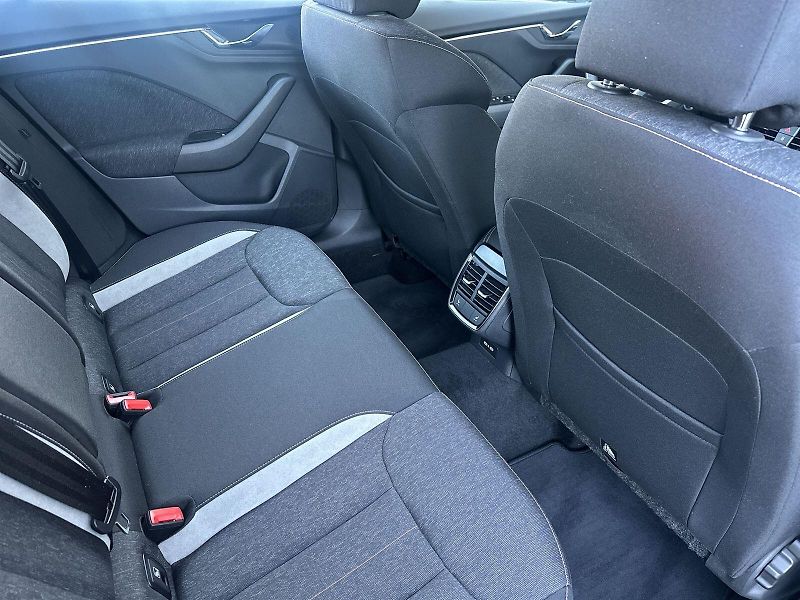 Škoda Kamiq (2020) 1.5 TSI Style - fotka 9 z 34
