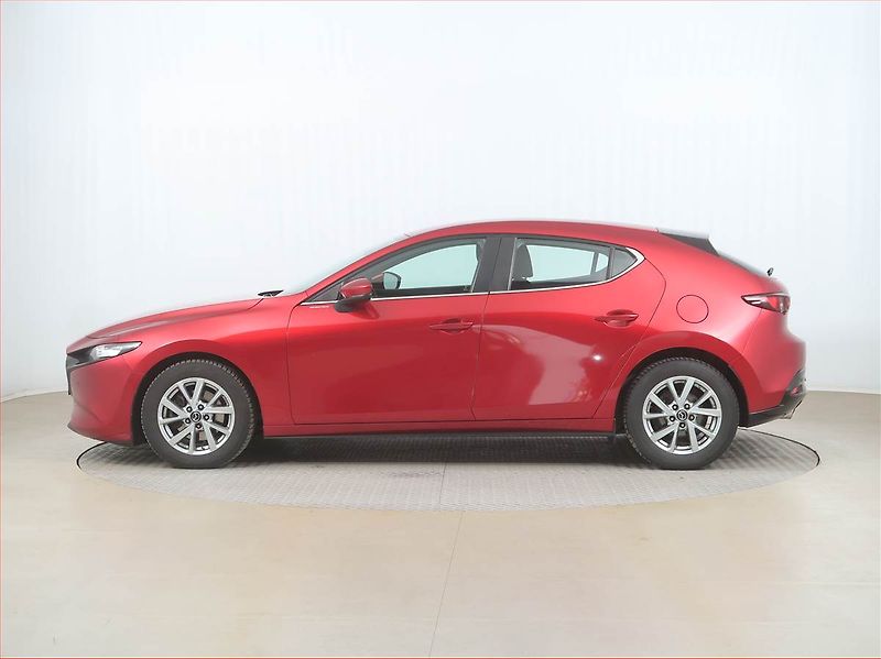 Mazda 3 (2019) 2.0 Skyactiv-G, ČR,1.maj, Navi - fotka 3 z 18