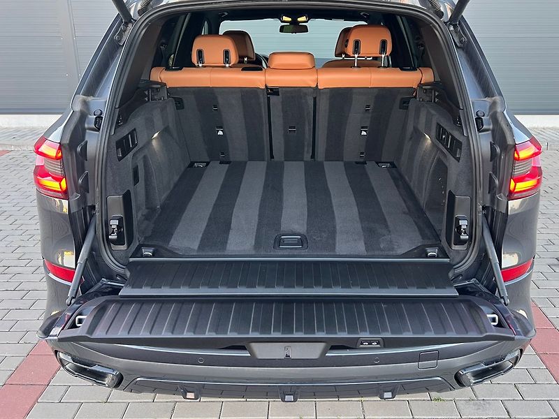 BMW X5 30D xDrive M-Sport-Panorama - fotka 64 z 71