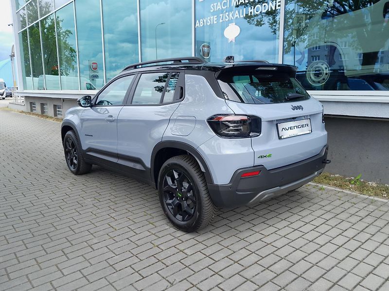Jeep Avenger (2026) 4x4 145 PS  Upland automat - fotka 4 z 31