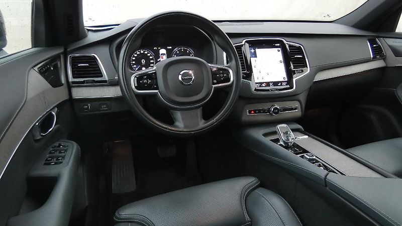 Volvo XC90 B5 AWD Inscription Auto 7míst - fotka 5 z 26