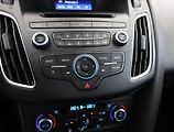 Ford Focus (2016) 1.0 EcoBoost, Tempomat - náhled 11
