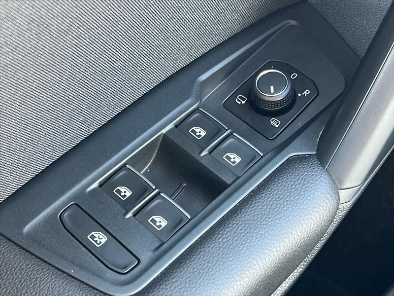 Volkswagen Tiguan 1,5 TSi 110 kW 7DSG ELEGANCE - fotka 20 z 26