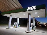 Čerpací stanice v Ouvalově ulici ve Slaném byla přepadena ve stejný den, kdy na Kladně předváděli novou techlonologii.