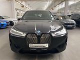 BMW iX xDrive40 Sport 360 SoftClose - náhled 1