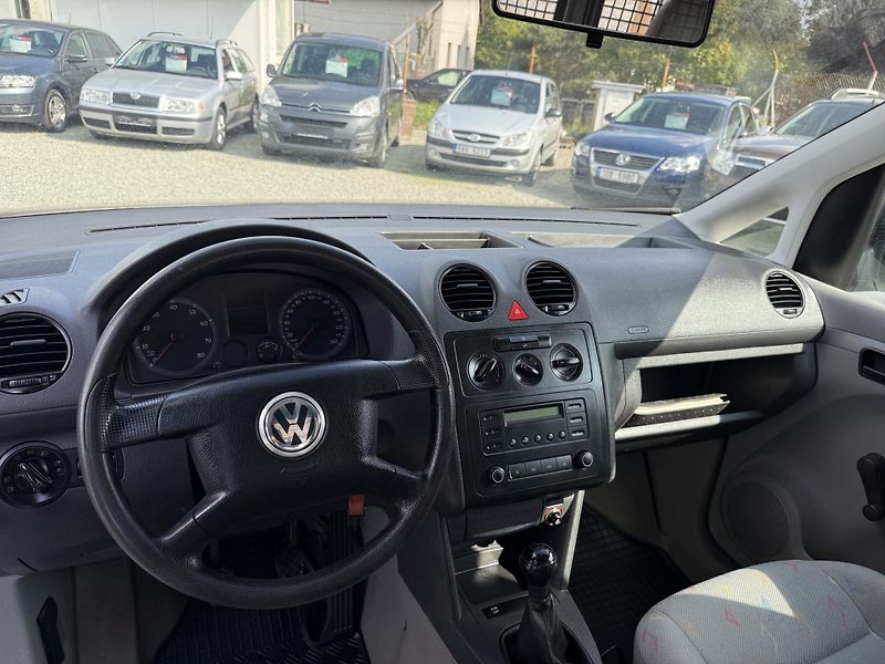 Volkswagen Caddy 1.4 16V - fotka 7 z 12