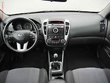 Kia Ceed (2010) 1.4 16V, ČR, Klima - náhled 8