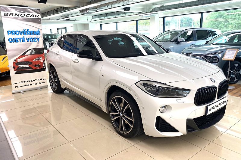 BMW X2 xDrive 18d M Sport, ČR - fotka 1 z 28