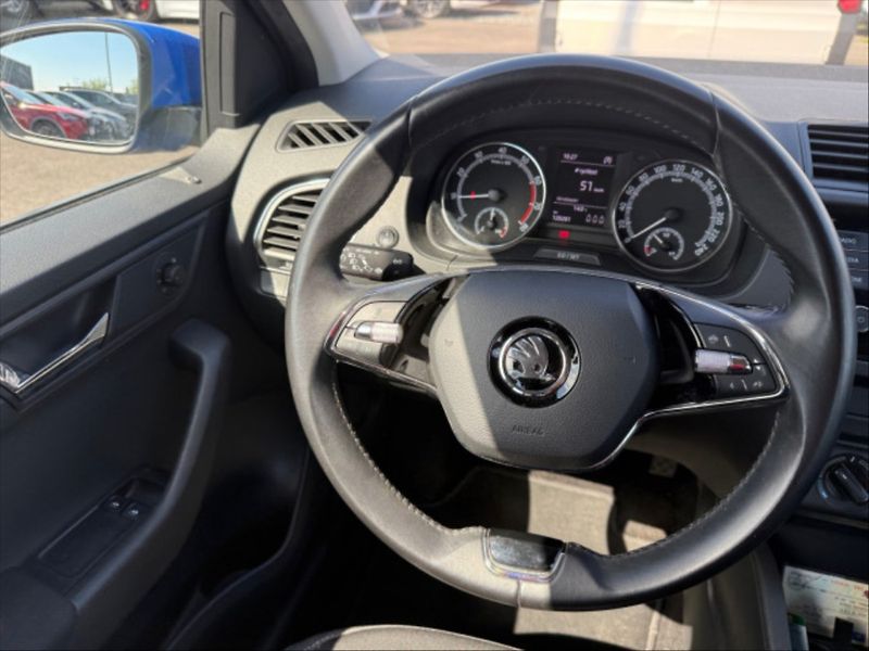Škoda Fabia 1,0 TSI Ambition - fotka 8 z 10