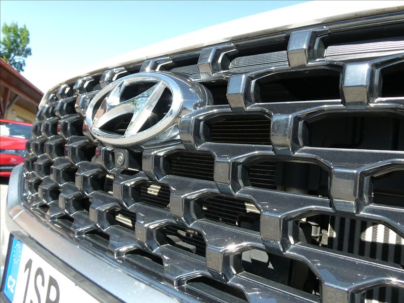 Hyundai Santa Fe 2,2 CRDi LUXURY 4x4 1.majitel - fotka 6 z 46