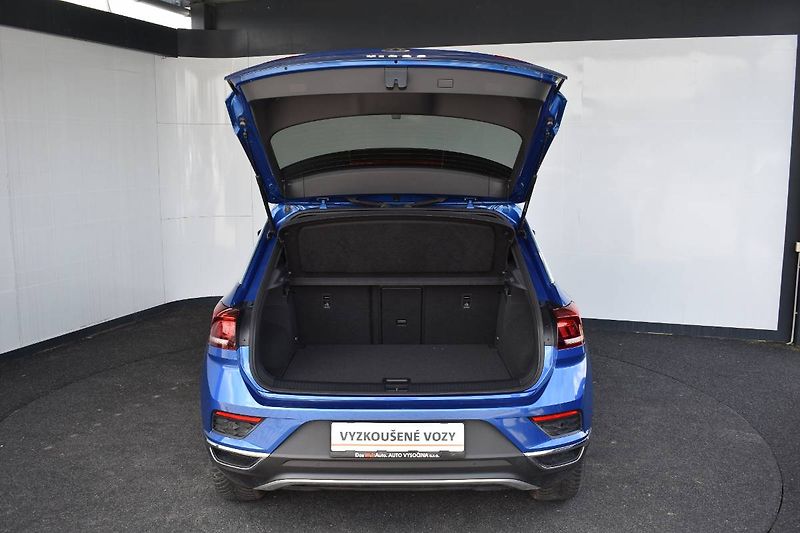 Volkswagen T-Roc (2022) Sport 1.5TSI 110kW DSG,tažné - fotka 10 z 25