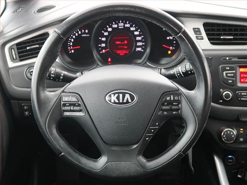 Kia Ceed (2013) 1.6 GDI, Tempomat - fotka 18 z 18