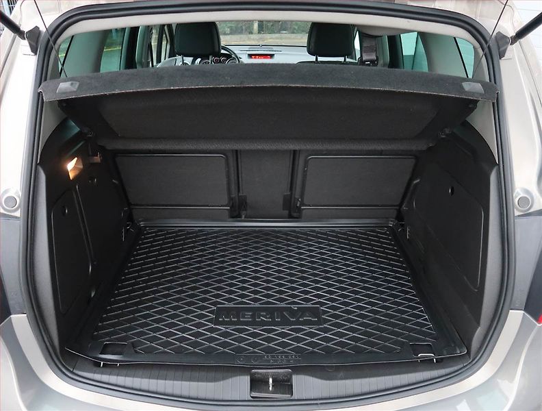 Opel Meriva (2013) 1.4 Turbo, ČR,1.maj - fotka 13 z 17