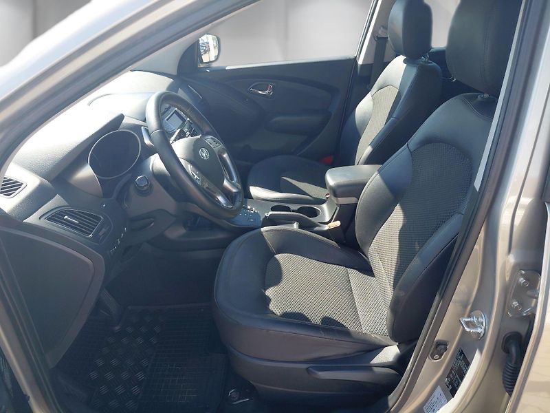 Hyundai ix35 (2011) 2,0 CRDi 135 kW 4x4 - fotka 14 z 25