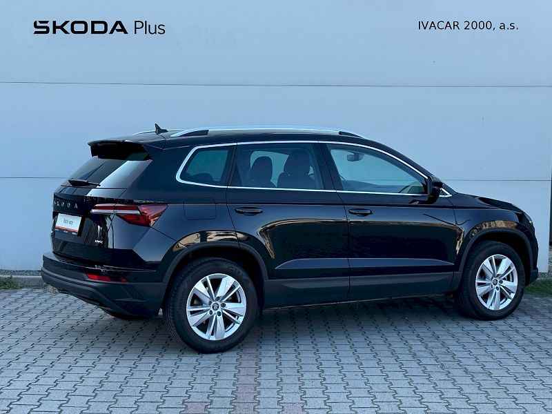 Škoda Karoq (2025) 2.0 TDI 110 kW DSG 4x4 TopSele - fotka 2 z 27