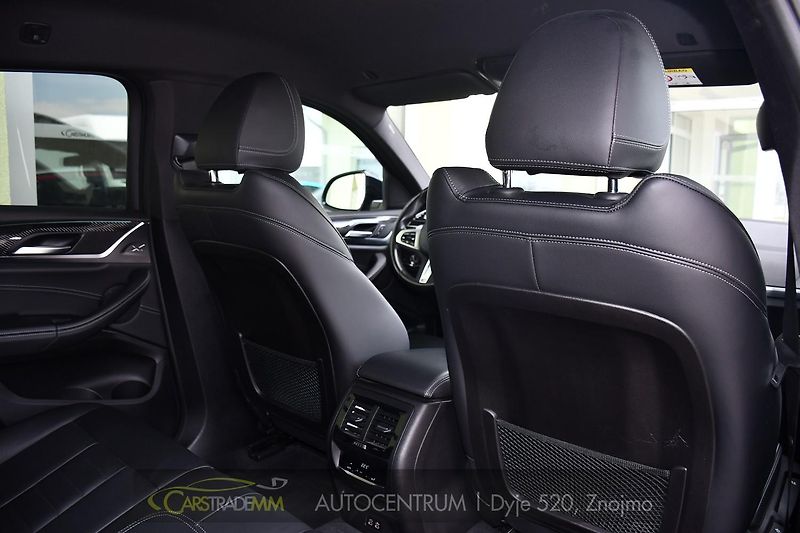 BMW X4 xD30d M-SPORT NTOP TAŽNÉ ČR 1M - fotka 18 z 54