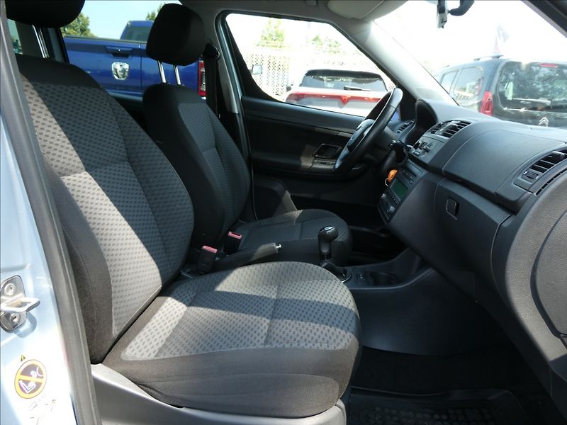 Škoda Roomster 1,2 TSi 2x kola,KLIMA,tempomat - fotka 20 z 43
