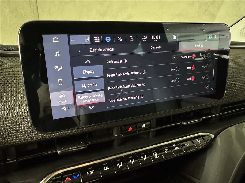 Fiat 500e La Prima Kamera LED Assist - fotka 26 z 44