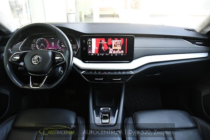 Škoda Octavia 2.0TDi 110kW DSG  - fotka 21 z 54