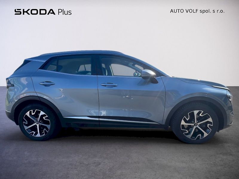 Kia Sportage (2025) Exclusive 1.6 T-GDI MHEV 117 k - fotka 8 z 33
