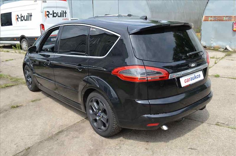 Ford S-MAX (2014) 2,0 TDCI AT - fotka 6 z 21