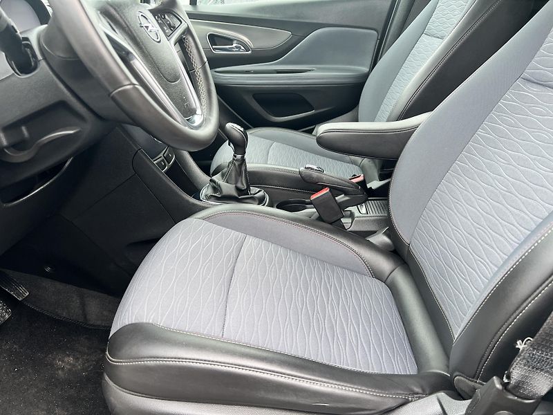 Opel Mokka 1.4T COSMO 4x4 TEMPOMAT KLIMA - fotka 11 z 53
