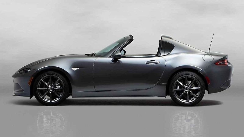 Mazda MX-5 RF.