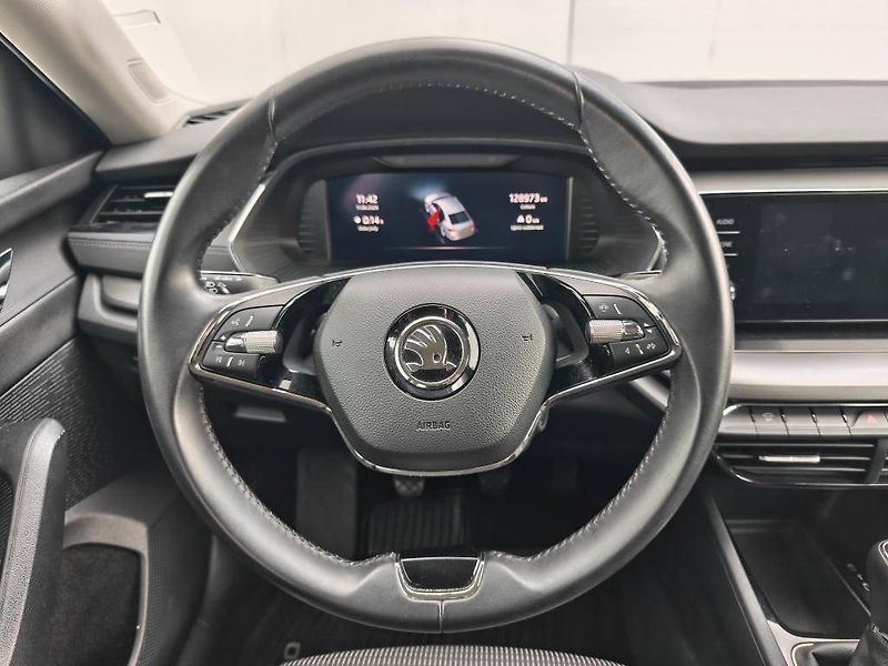 Škoda Octavia Ambition 1,5TSI - fotka 11 z 21