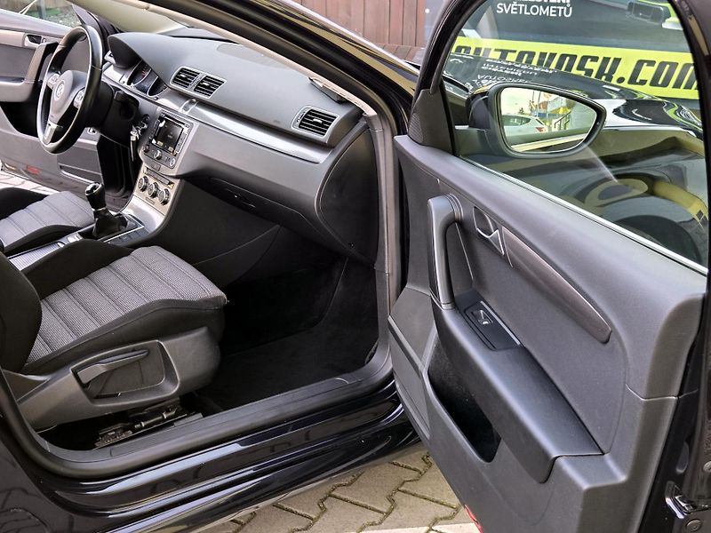 Volkswagen Passat TDi SERV.KNIHA - PERF.STAV     - fotka 26 z 46