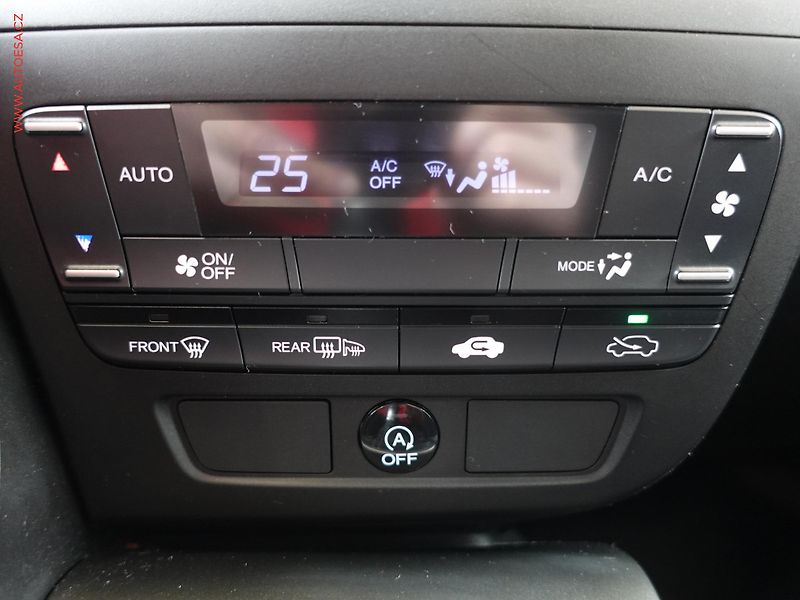 Honda Civic (2012) 1.4i, servis.kniha - fotka 19 z 21