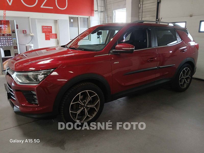 SsangYong Korando (2021) 1.5T-GDi 4x4, 2.maj,ČR, AT - fotka 1 z 3