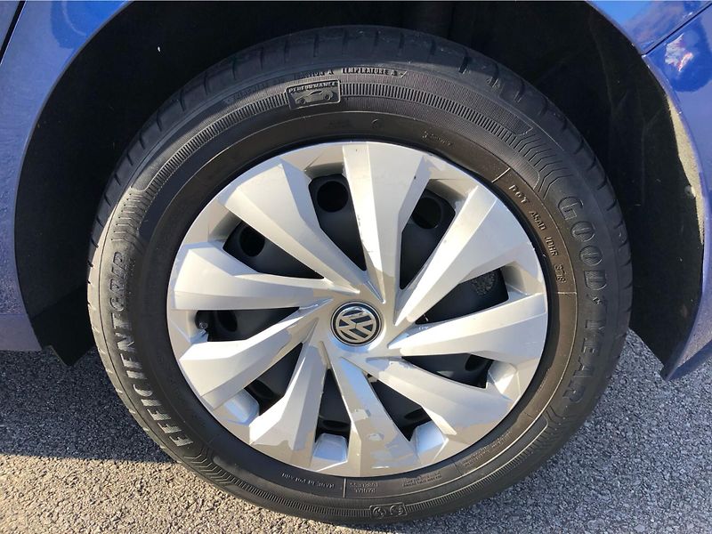 Volkswagen Polo 1,0 MPI - fotka 14 z 27