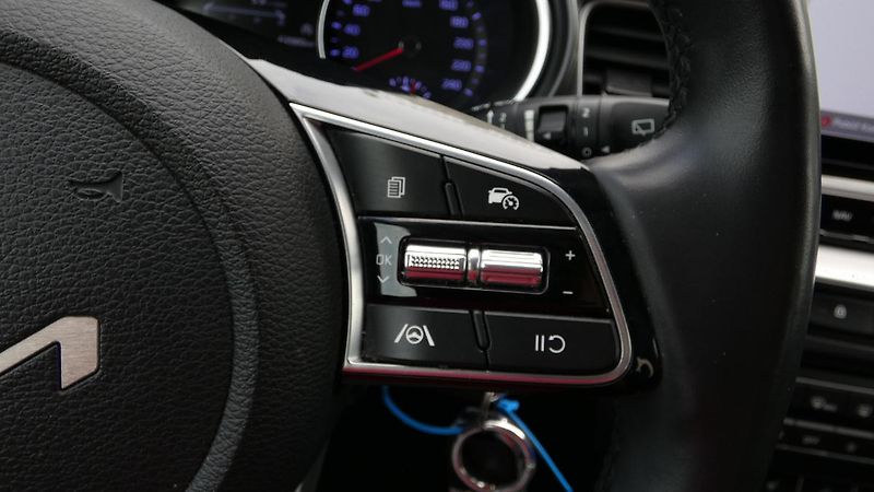 Kia Ceed SW 1.5 T-GDI SPIN - fotka 12 z 22