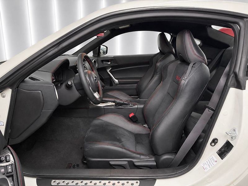 Subaru BRZ 2.0iR SPORT, KEYLESS, ALCANTAR - fotka 9 z 17