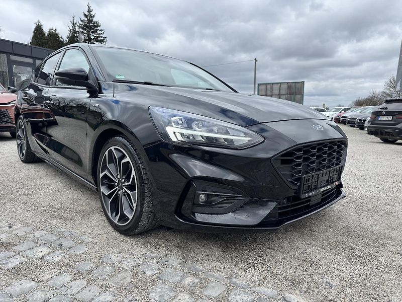 Ford Focus (2018) 2.0TDCi 110KW 1.Majitel ST  - fotka 9 z 34