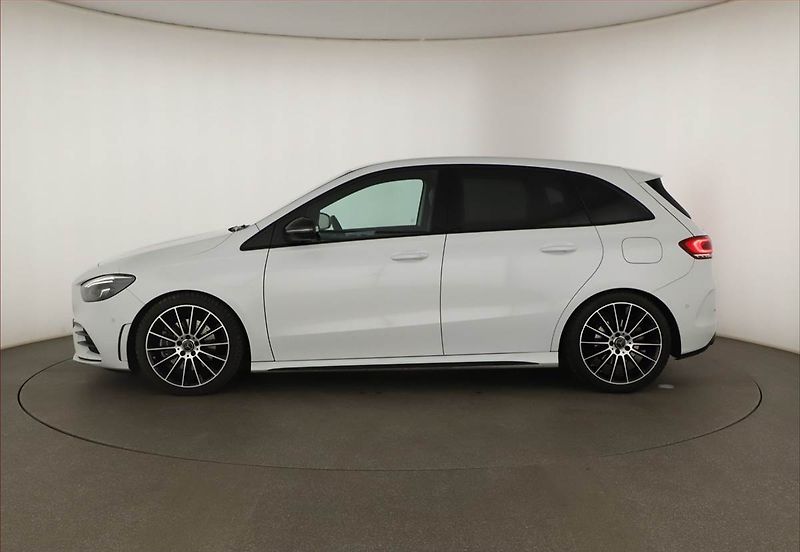 Mercedes-Benz Třídy B (2021) B 220 d 4MATIC - fotka 3 z 20