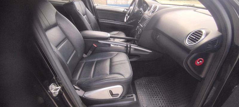 Mercedes-Benz Třídy M (2010) ML-300CDI,volat- 608 081 843 - fotka 13 z 16