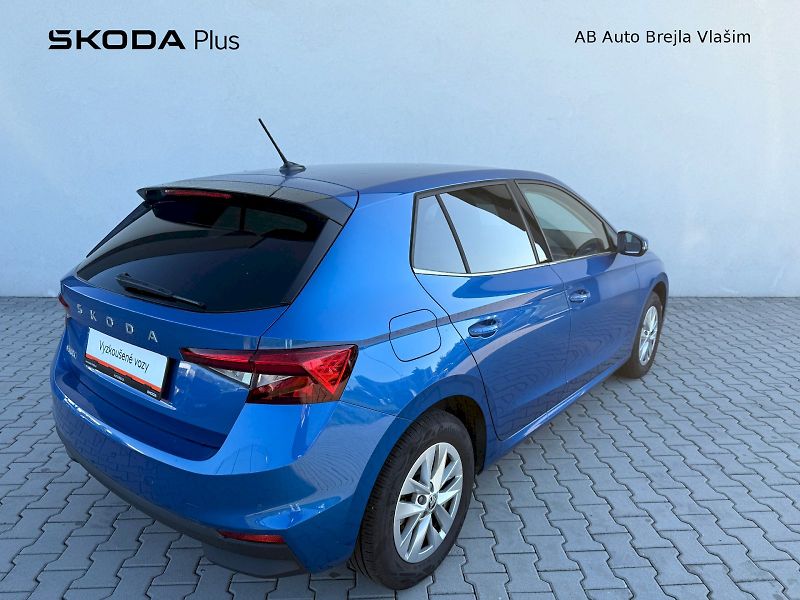 Škoda Fabia (2024) 1.0 TSI / 85 kW / 6MP / TOP SE - fotka 2 z 28