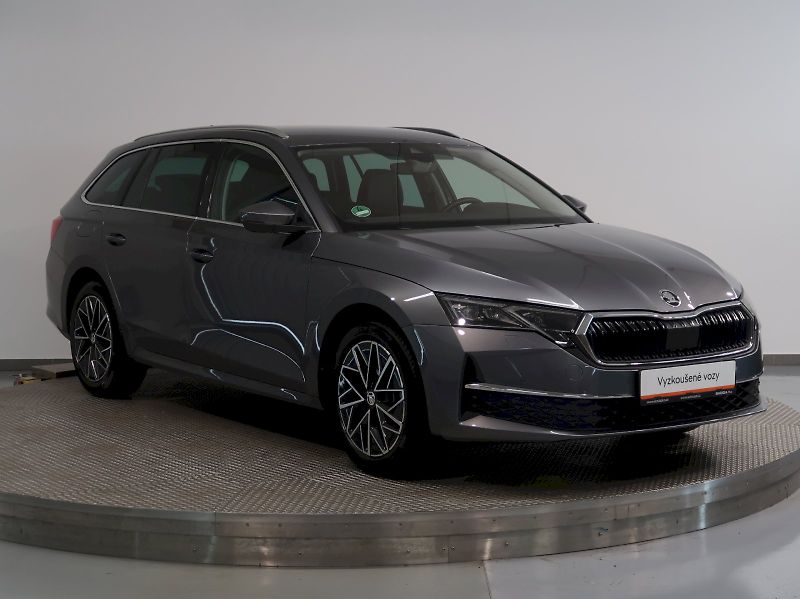 Škoda Octavia (2024) TOP SELECTION 1.5TSI 110KW - fotka 6 z 41