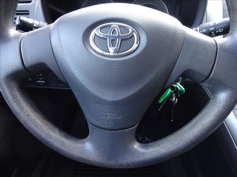 Toyota Auris 1,33 VVTi 74 kW - fotka 35 z 41