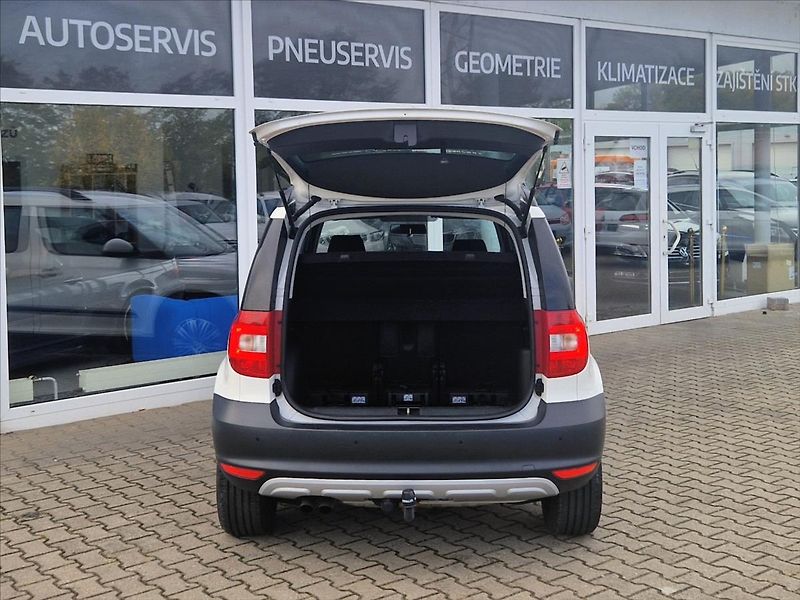 Škoda Yeti 1,4 TSI 90kW NOSIČ TAŽNÉ VÝHŘE - fotka 9 z 31