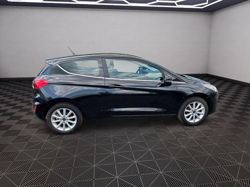 Ford Fiesta (2019) 1,0EcoBoost 92kw - fotka 8 z 23