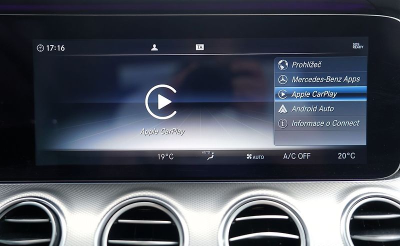 Mercedes-Benz Třídy E 350d AMG/kůže/AT/Led - fotka 37 z 40