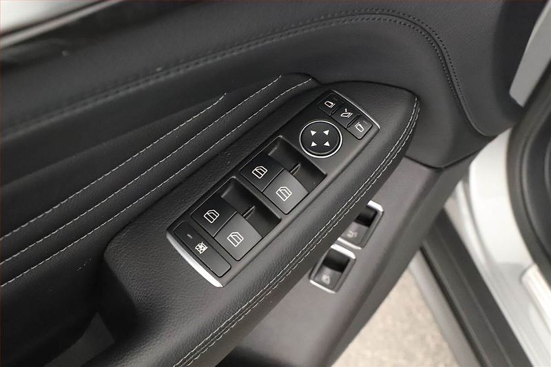 Mercedes-Benz GLE (2016) AMG line 400 4MATIC - fotka 22 z 27