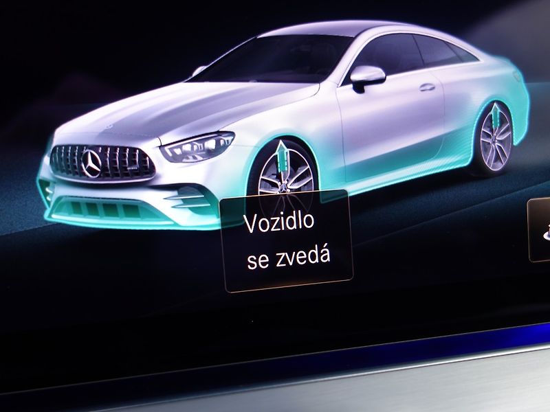 Mercedes-Benz Třídy E (2021) E53*AMG*4MATIC+*FACEL*KUPÉ*CZ! - fotka 34 z 50