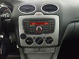 Ford Focus (2010) 1.6 TDCi, nová STK, rezervace - náhled 12