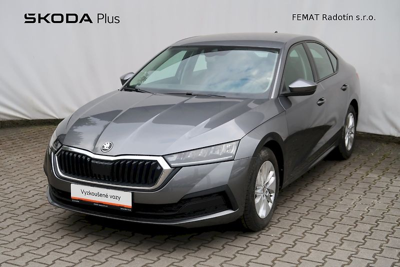 Škoda Octavia (2023) Activ 1.0 TSi/ 81 kW - fotka 23 z 32