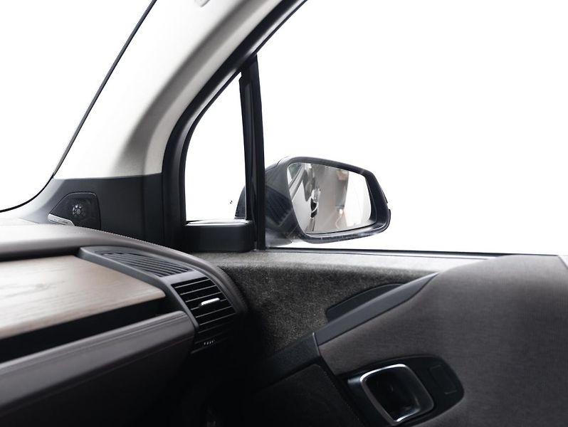BMW i3 i3s - fotka 16 z 22